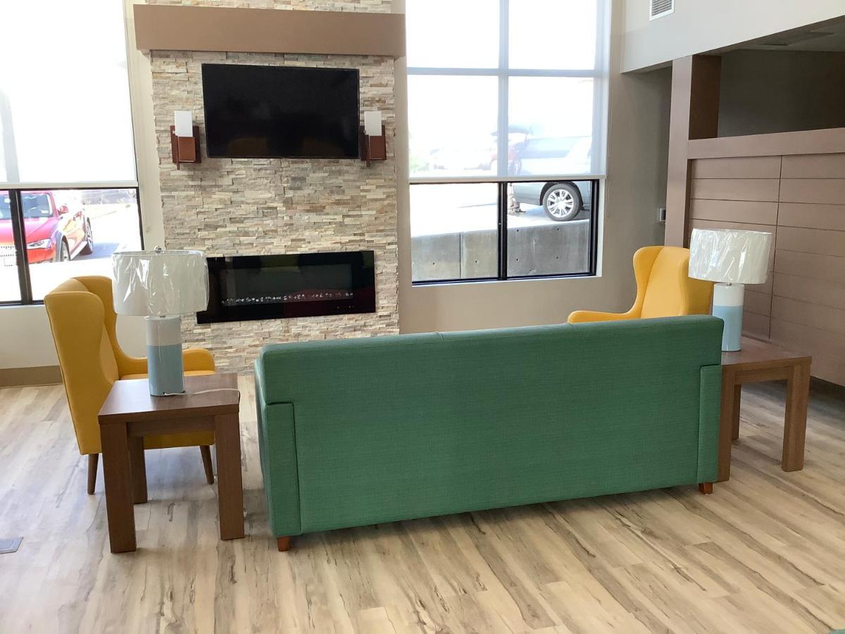Comfort Suites Colorado Springs East - Medical Center Area المظهر الخارجي الصورة