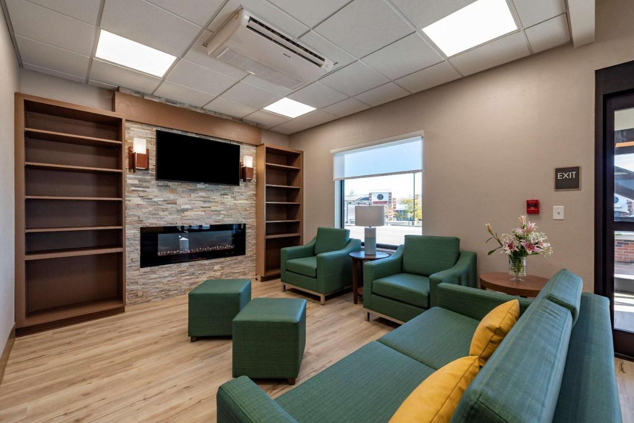 Comfort Suites Colorado Springs East - Medical Center Area المظهر الخارجي الصورة