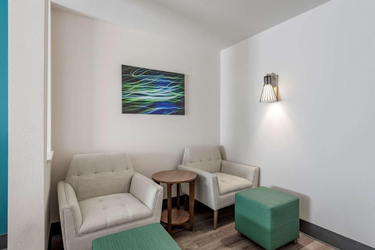 Comfort Suites Colorado Springs East - Medical Center Area المظهر الخارجي الصورة