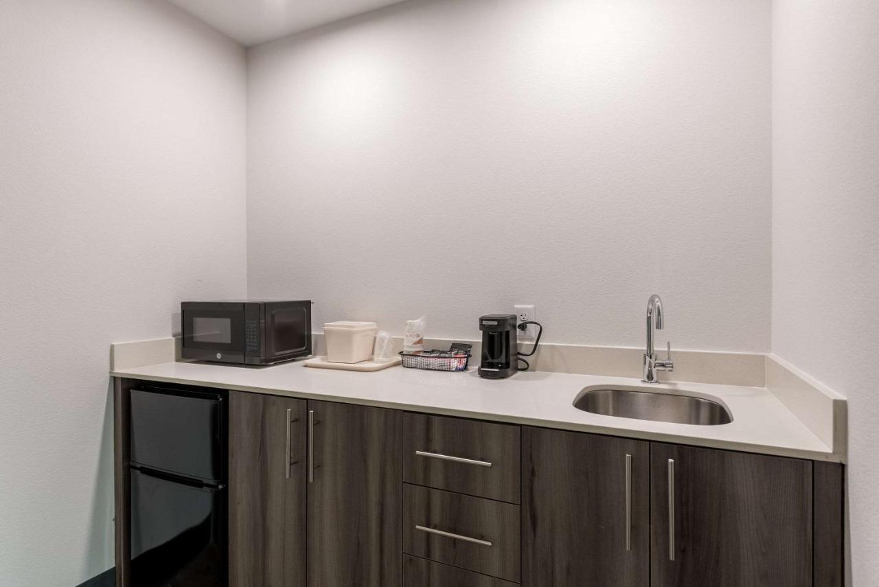 Comfort Suites Colorado Springs East - Medical Center Area المظهر الخارجي الصورة