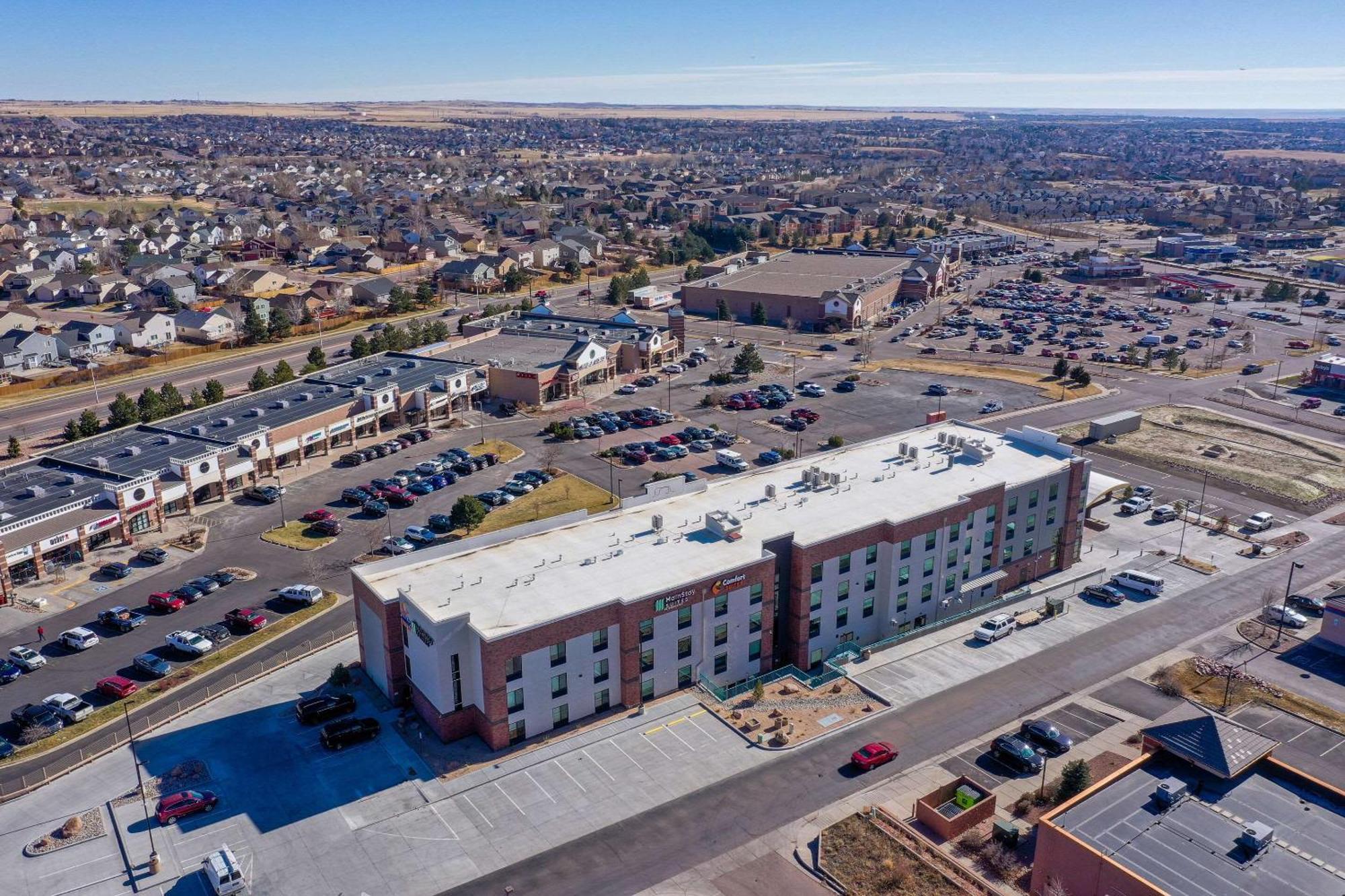 Comfort Suites Colorado Springs East - Medical Center Area المظهر الخارجي الصورة